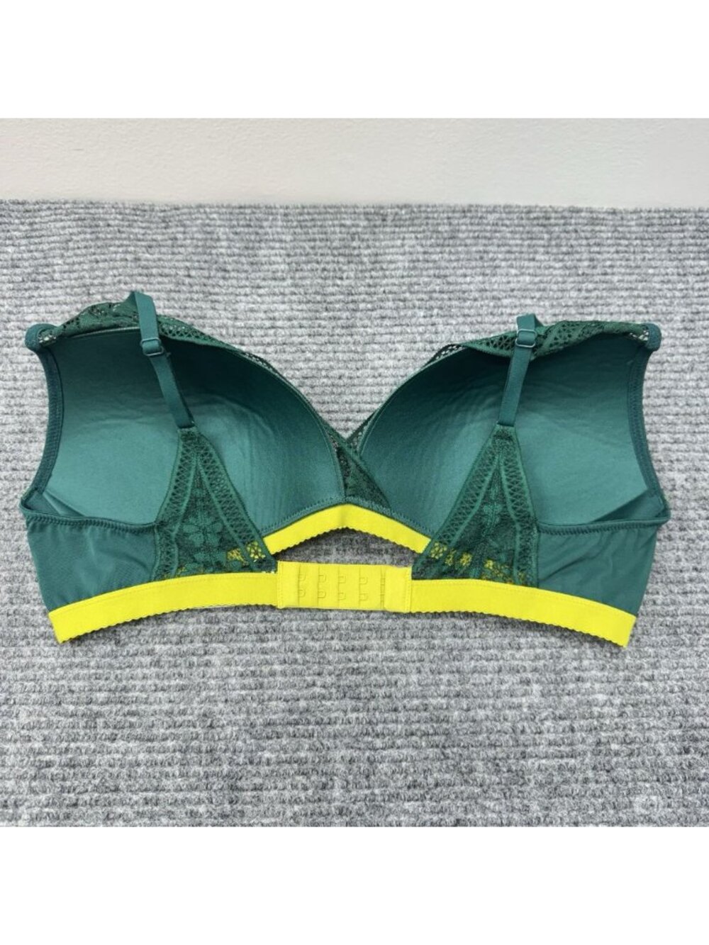 Knix Bralette Womens XL Green Lace Deep V Plunge Wireless Back Closure Bra - Picture 4 of 9